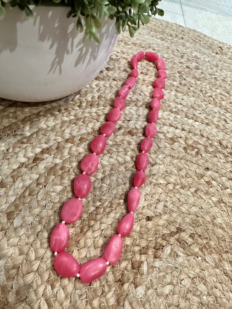 Long Resin Necklaces Pink