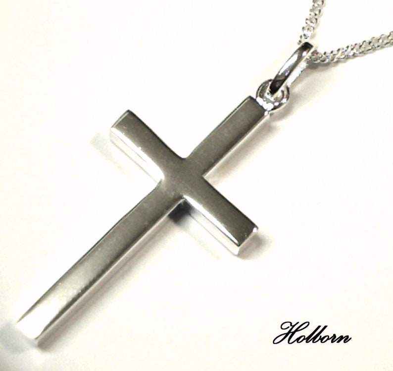 Crucifix Pendant A Choice of Pendant Size and Chain Length 16 to 24 inch Sterling Silver Latin Cross Curb Chain Necklace in Gift Bag