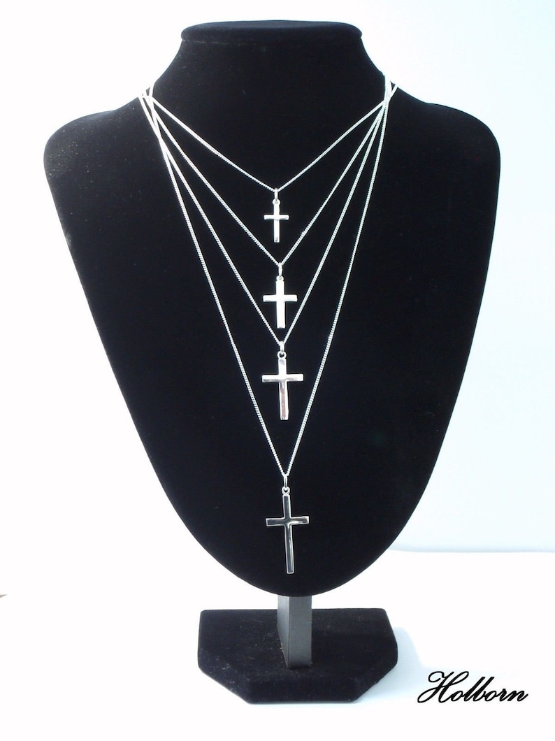 Crucifix Pendant A Choice of Pendant Size and Chain Length 16 to 24 inch Sterling Silver Latin Cross Curb Chain Necklace in Gift Bag