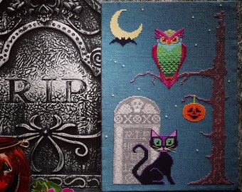 Nuit d'Halloween - Halloween themed Cross Stitch - Cross Stitch Pattern - Instant Download - PDF - Modern Cross Stitch