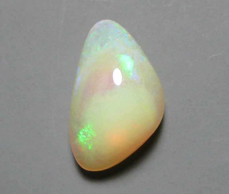15x9mm Welo Opal Cabochon from Ethiopia
