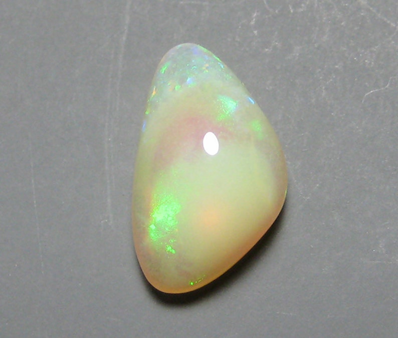 15x9mm Welo Opal Cabochon from Ethiopia