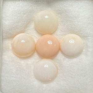 Fire Opal Cabochons from Mexico, 6mm