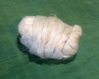 Hemp Roving 4 oz | Long Staple Hemp | Vintage Hemp Roving | Soft Hemp Fiber | Hemp Spinning Fiber | Doll Hair Wigmaking | Natural Unbleached