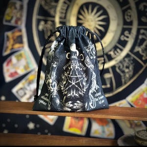 Tarottasje, pentagram met trekkoord maanstanden Celestial Witchy Design opbergtasje, Pagan, Wicca Design waarzeggerij accessoirestas