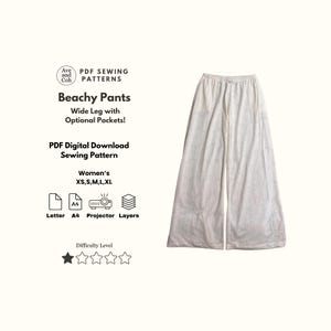 Puede incluir: Pantalones beige de pernera ancha con cintura elástica. La imagen incluye el texto "Beachy Pants" y "PDF Digital Download Sewing Pattern". El patrón está disponible en tallas XS a XL. El nivel de dificultad se indica con una estrella.