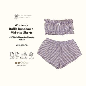Op de afbeelding: Een set van een gestreepte ruffle bandeau top en mid-rise shorts in paars en wit. De afbeelding bevat tekst: "Women's Ruffle Bandeau + Mid-rise Shorts" en "PDF Digital Download Sewing Pattern".