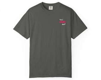 Hot Girls Play Mahjong T-Shirt, Pink Mahjong Tile and Fan Design