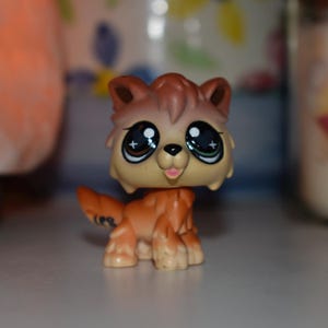ooak lps eye repaint - hand painted wolf