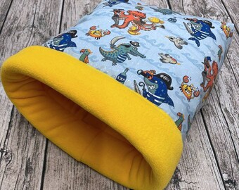 Cuddly bag guinea pig dwarf rabbit ferret hedgehog - sea creature pirates yellow-orange