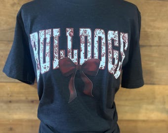 Bulldog Bow Spirit Tee