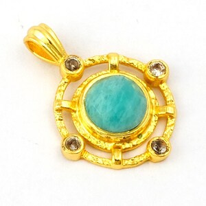 Amazonite Gemstone, Bezel Charm, Pendant Jewelry, DIY Making Charms, Gemstone Necklaces, Healing Birthstone, Round Faceted Pendants, Gold Filled Pendant, Loop pendants, Earring Makings, Gift Necklaces, Rainbow Moonstone, Black Onyx Pendant, CZ Charms