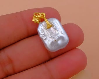 Natural Baroque Pearl Pendant, Gold Plated Pearl Charms, Golden Blossom with Baroque Pearl, Pearl Necklace Charm For Supply.