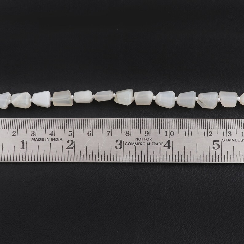 White Moonstone Faceted Beads Nugget Stone Beads Wholesale Price For Necklace Making Beads GJ-1289 Smooth Gemstone Bead Strands