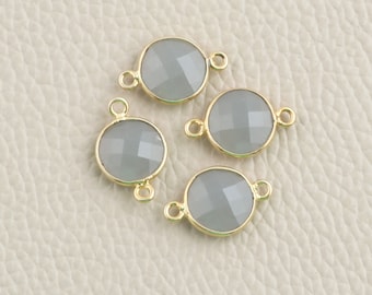 Colgante de piedra preciosa de calcedonia gris: bisel de doble bucle chapado en oro de 10 mm