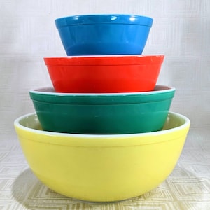 Pyrex Primary Mixing Bowls, set of 4, 401, 402, 403, 404