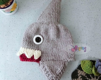 KNITTING PATTERN Shark Hat Baby, adult woman, adult man Size PDF
