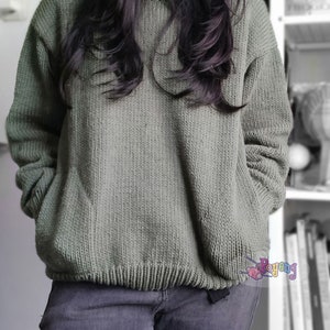 KNITTING PATTERN Classic Sweater with Pocket PDF
