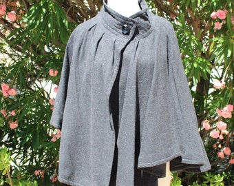 Petite cape 1 bouton en laine mélangée grise (vintage/années 80)