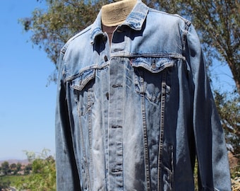 vintage Levi's Denim Trucker Jacket XXL (vintage / années 90 / Levi's)