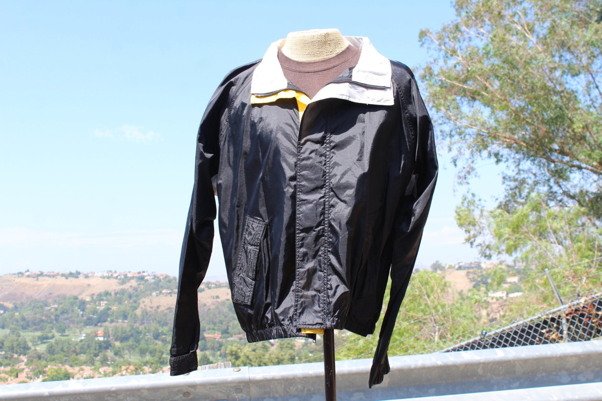 RARE Black Adult Oshkosh Black Nylon Windbreaker W Mesh Lining XL