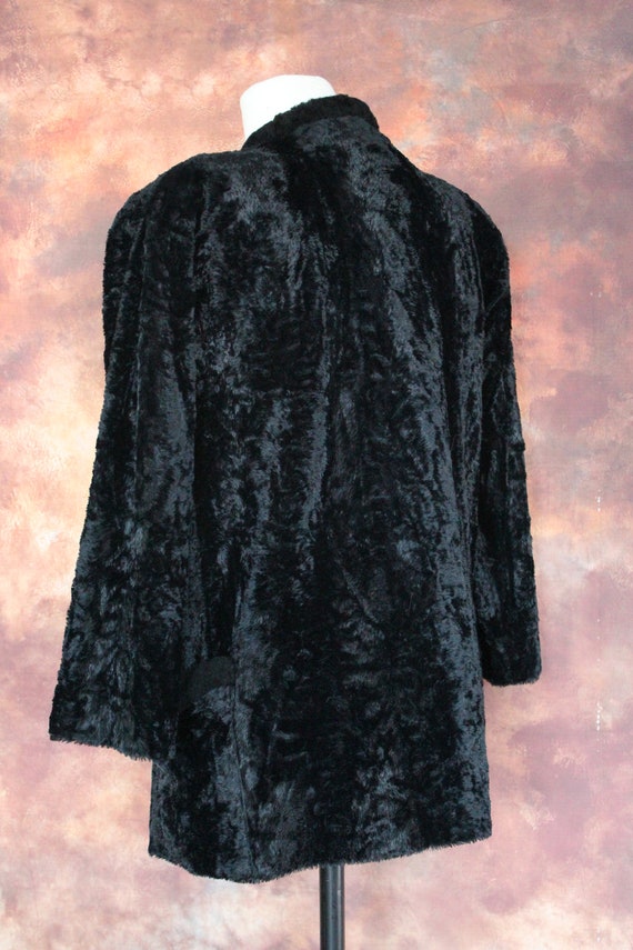 50s Black Faux Fur Silk Opera Coat w Hook (Vintag… - image 5