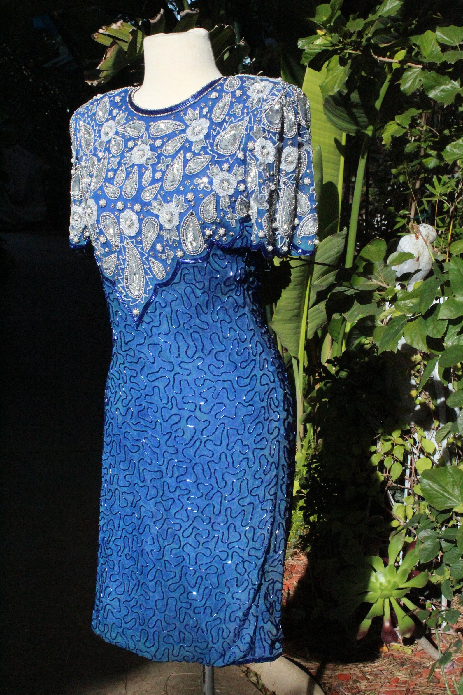 bcbgmaxazria strapless ruffled tulle gown