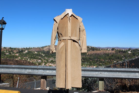 Vintage 70s Long Tan Corduroy White Stag Insulated