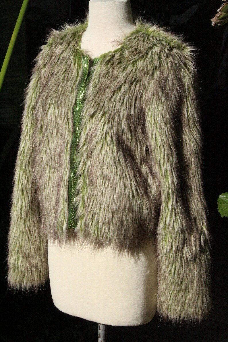 RARE Vintage Green Faux Fur Jacket w Beaded Closure Vintage / 80s image 4