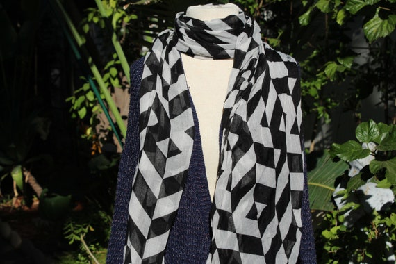 Black / White Chevron Lightweight Wide Scarf (Vin… - image 2