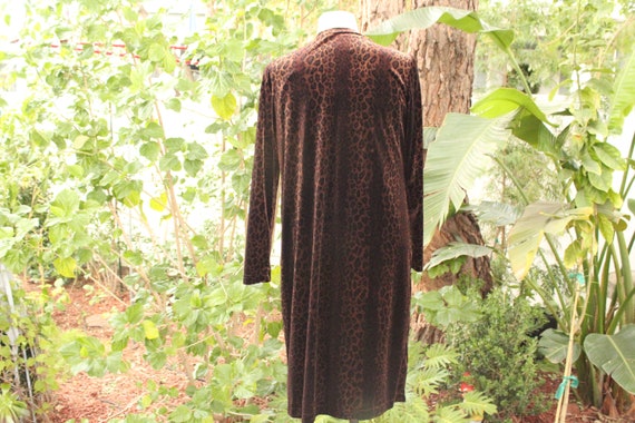 Long Vintage Velvet Cheetah Print Sweater w Shell… - image 6