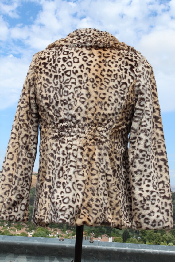 Rhinestone Hidden Button Leopard Pattern Faux Fur… - image 7