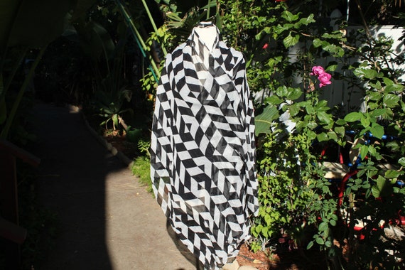 Black / White Chevron Lightweight Wide Scarf (Vin… - image 3