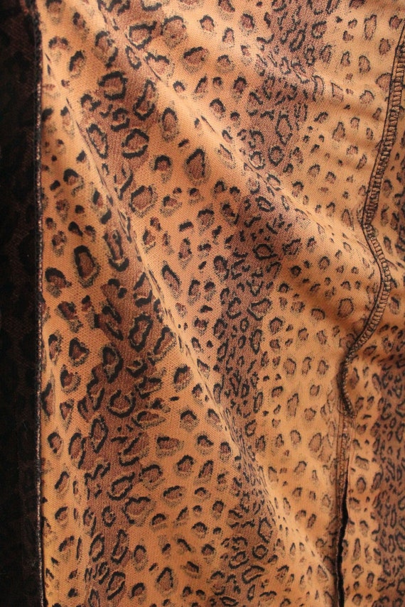 Long Vintage Velvet Cheetah Print Sweater w Shell… - image 8