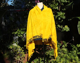 Bright Sunshine Yellow Shawl / Scarf (Vintage / 80s)