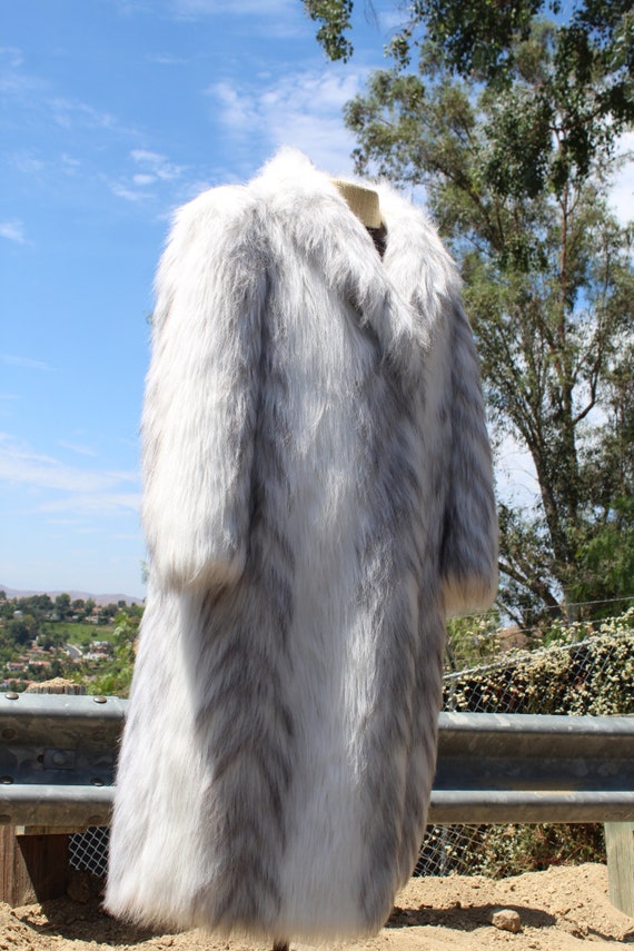 Artificial Fur Coat Off-White Long Style