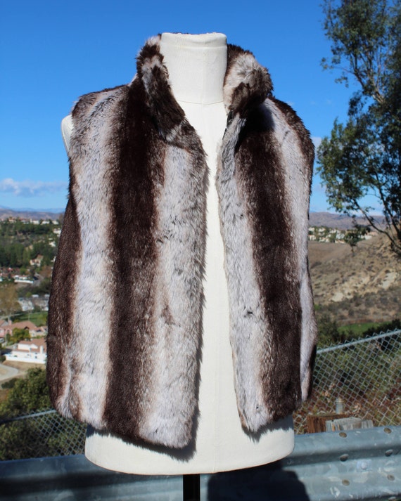 Brown White Striped Vegan Fur Vest w Hidden Hooks… - image 2