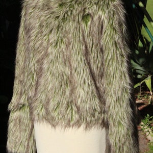 RARE Vintage Green Faux Fur Jacket w Beaded Closure Vintage / 80s image 7