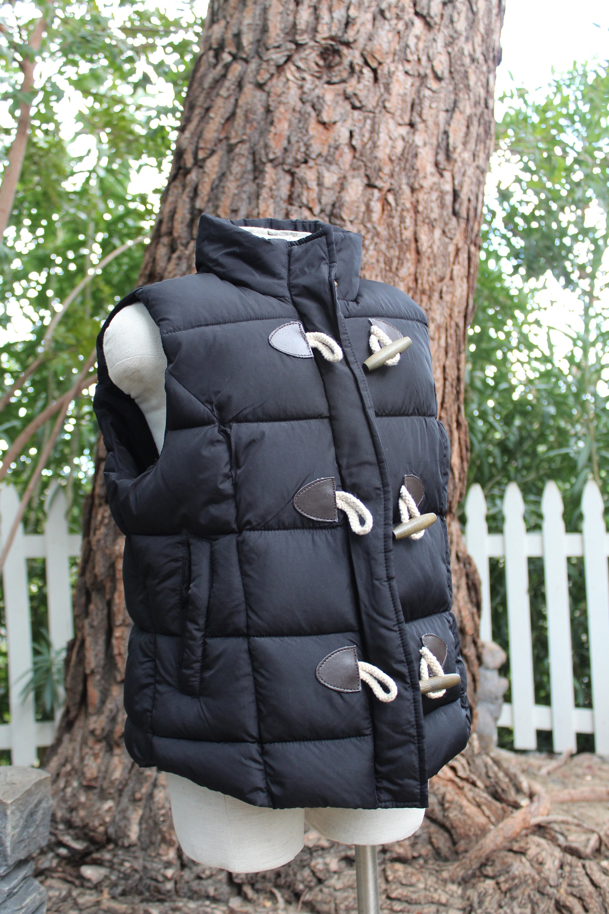 Small Kids Black Puffer Vest With Toggles 6 vintage / 90s Etsy