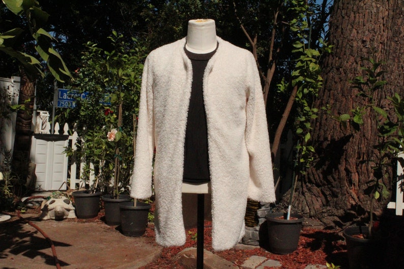 Vintage White Faux Fur Open Coat Vintage / 80s image 1