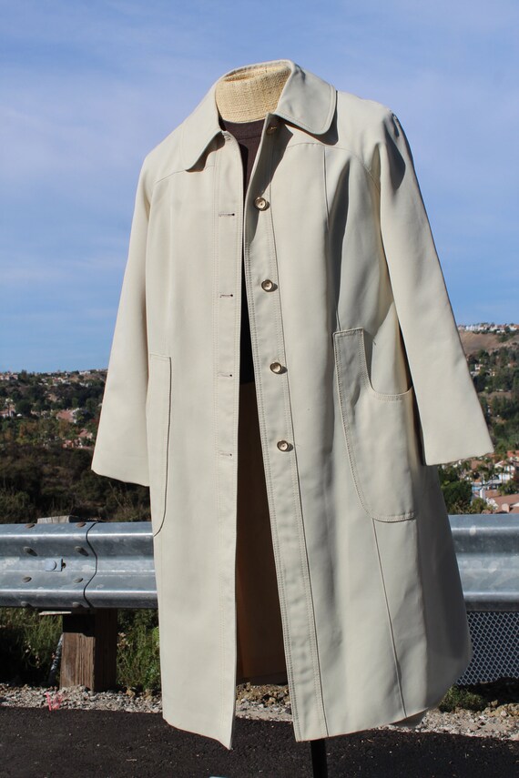 Vintage 60s Beige Womens Trench Coat 13 / 14 Vintage / 60s  