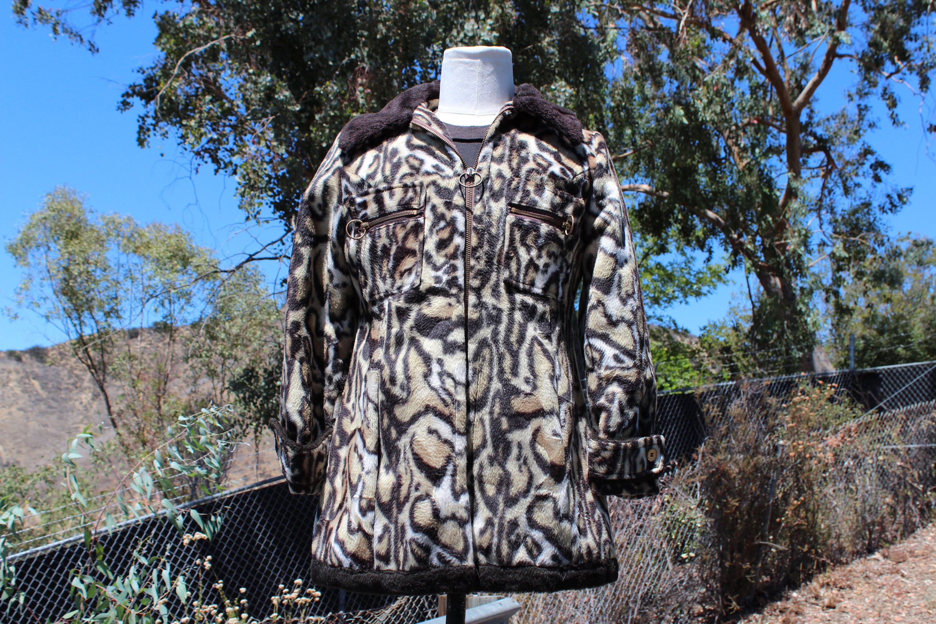 1960s Faux Fur Cheetah Print Jacket W Circle Zipper (vintage