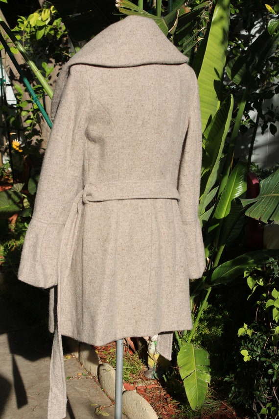 Wool Double Breasted Tan Tulip Womens Overcoat w Belt… Gem