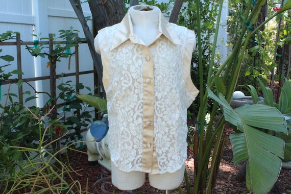 70s White Lace Satin Tiska Shirt Made in USA (Vin… - image 1