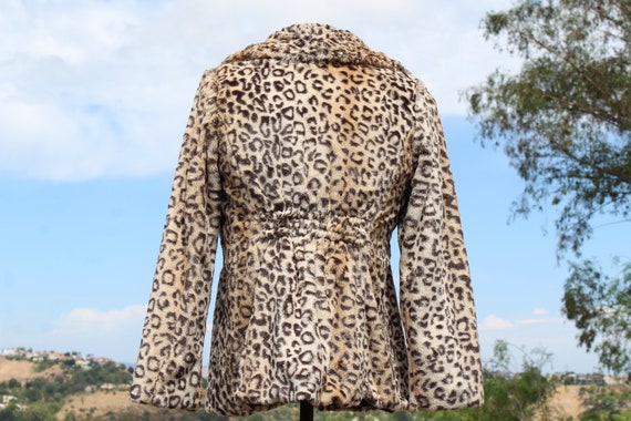 Rhinestone Hidden Button Leopard Pattern Faux Fur… - image 5