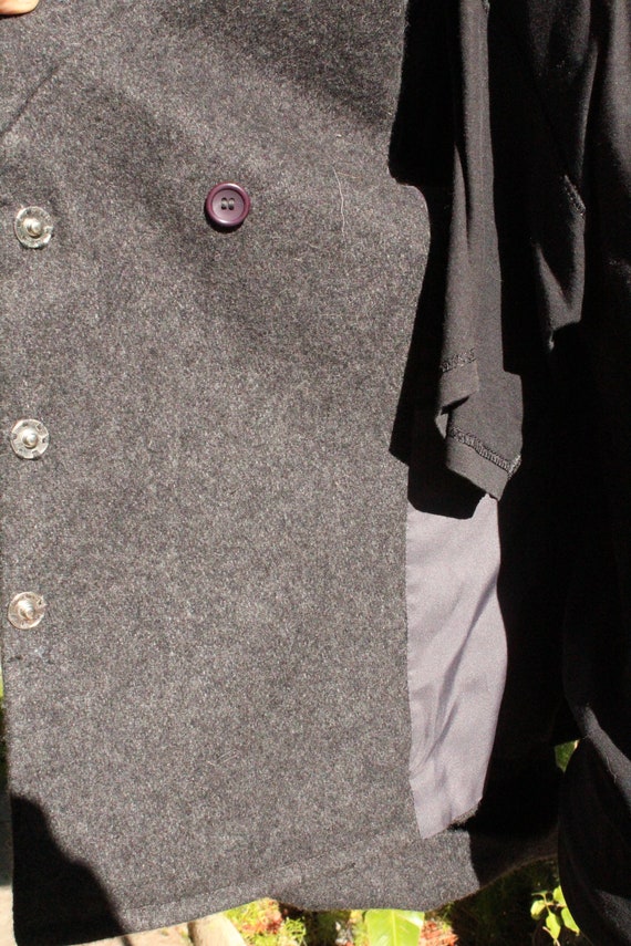 Tulip collar sales