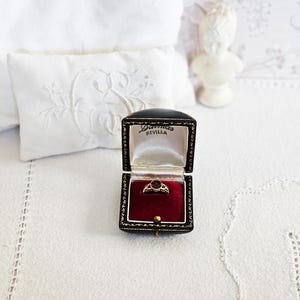 Antique Art Deco ring box