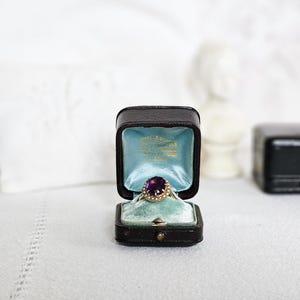 Antique French fine leather ring box