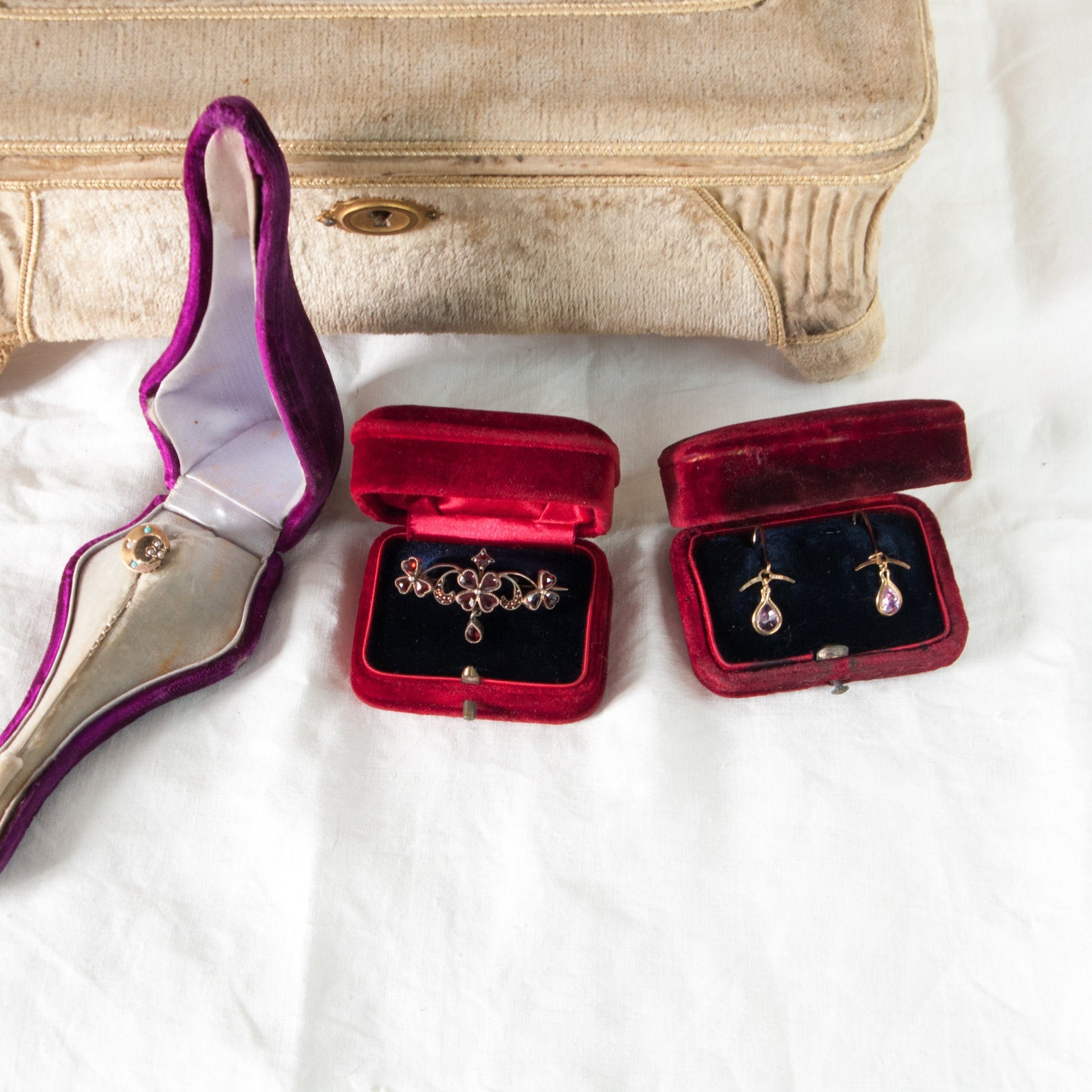 Antique Velvet Jewelry Boxes Antique Pin Box Antique Brooch Etsy