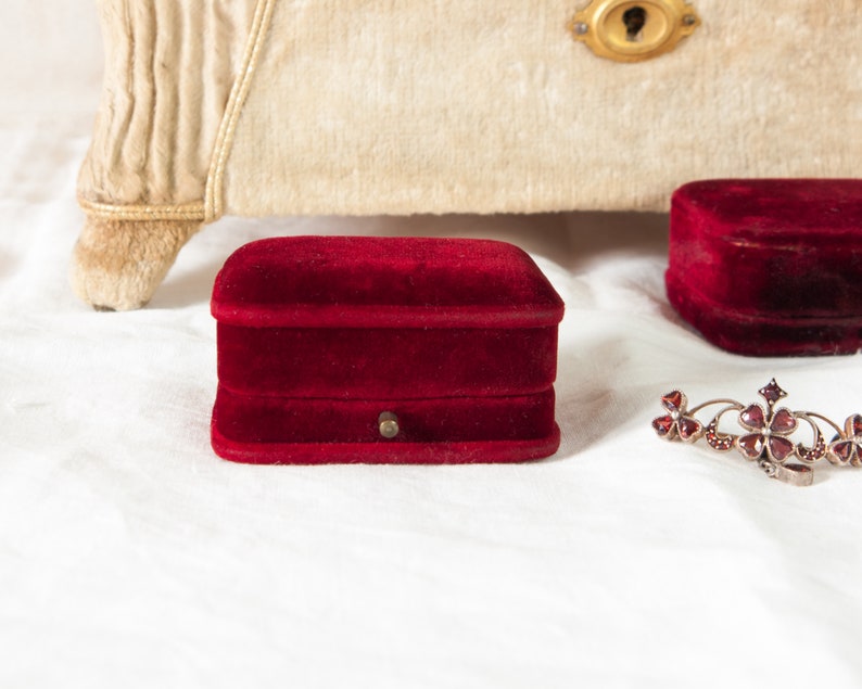 Antique Velvet Jewelry Boxes Antique Pin Box Antique Brooch Etsy